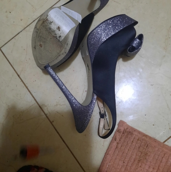 Authentic Enzo Angiolini Wedding heels stilettos platform size 9 high heels sexy - Picture 2 of 2